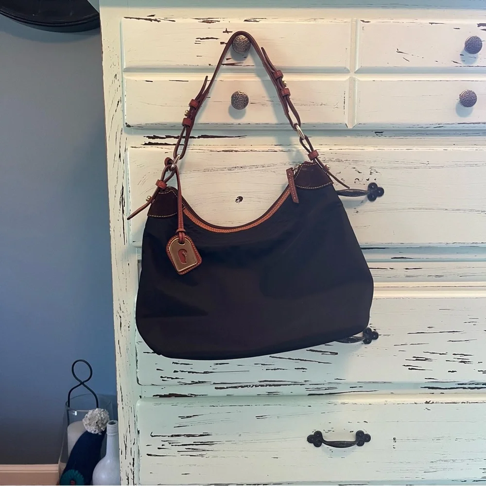 Dooney & Bourke discover perfect